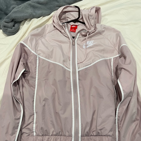 Nike Jackets & Blazers - Nike Wind Breaker